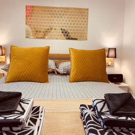 רדרות' Shine Chalet - Unique & Comfortable Accommodation מראה חיצוני תמונה